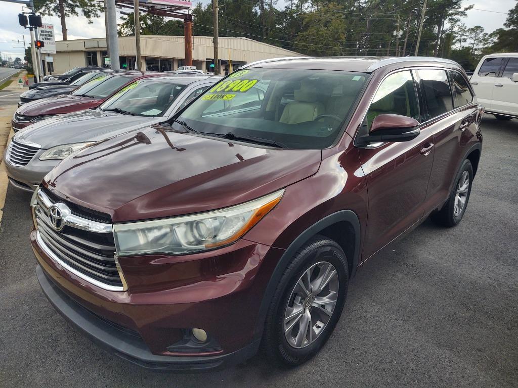 2015 Toyota Highlander XLE photo 4