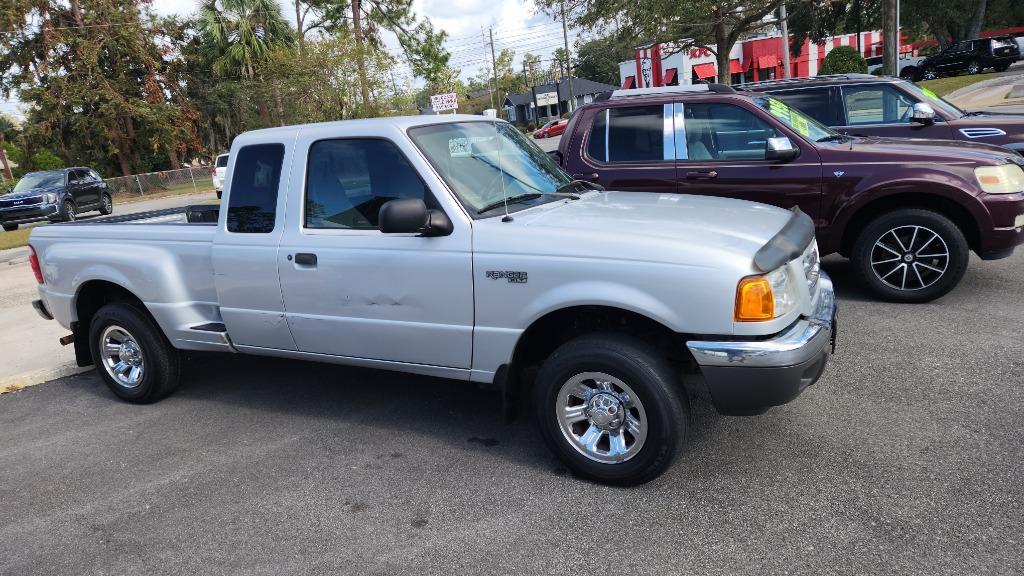 2001 Ford Ranger XL photo 4