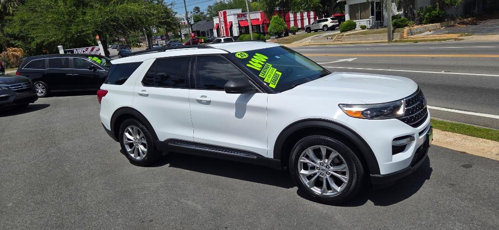 2020 Ford Explorer XLT RWD's photo